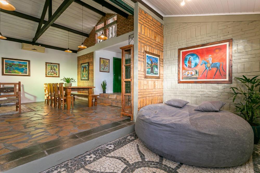 Abaporu Art Hostel ฟลอเรียนอโปลิส ภายนอก รูปภาพ